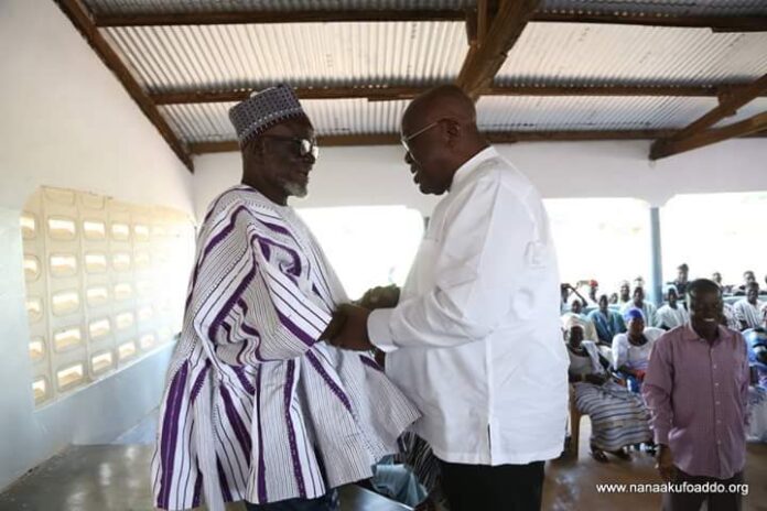 President Akufo-Addo exchanging pleasantries with Bawku Naba